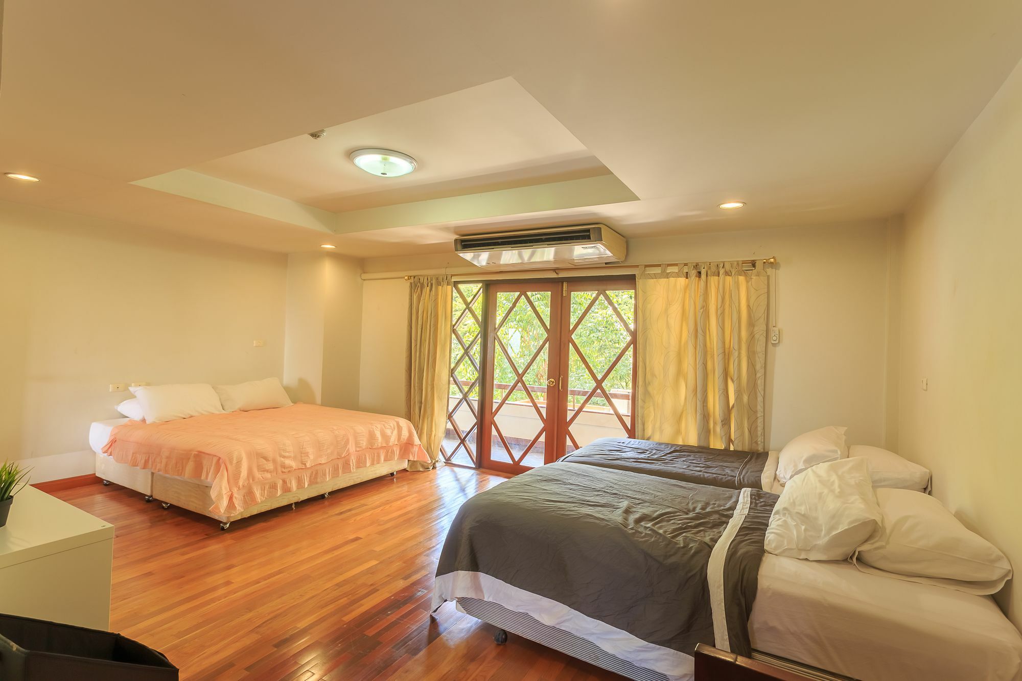 Phuripimarn Penthouse Pakchong Bagian luar foto