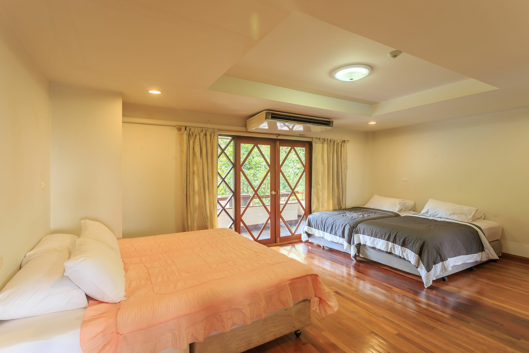Phuripimarn Penthouse Pakchong Bagian luar foto